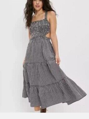 American Eagle Outfitters | Dresses | American Eagle Ae Sunchaser Knit  Smocked Bodice Midi Pink Dress M | Poshmark